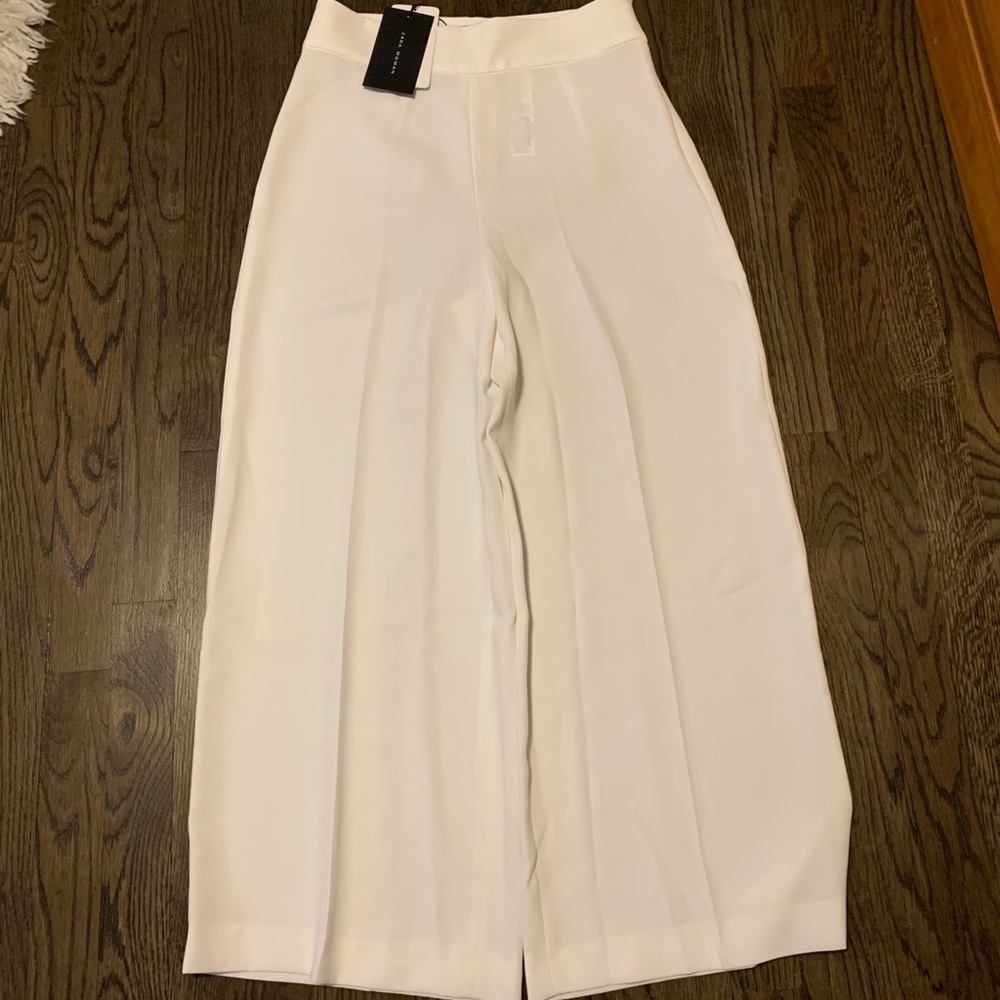 white flowy pants